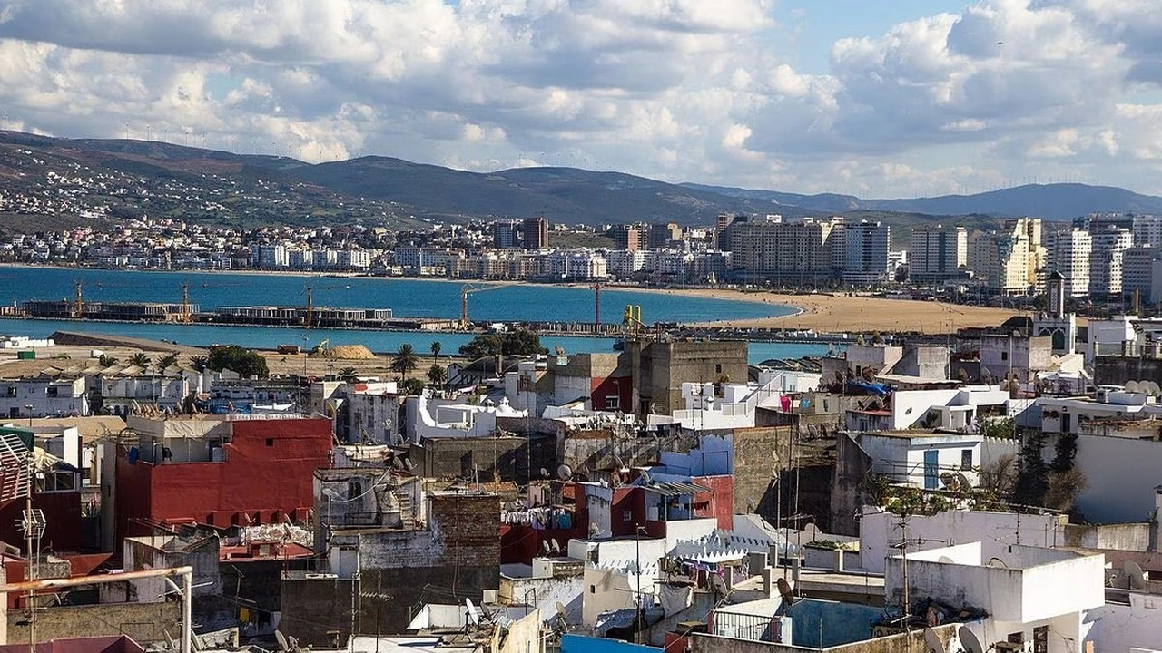 تحذير لـ 5 مناطق.. الأرصاد تكشف خريطة سقوط الأمطار المتوقعة غدًا الأربعاء